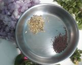 A picture of step 2 of Indori Poha.
