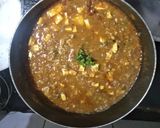 A picture of step 9 of Pav bhaji with paneer.