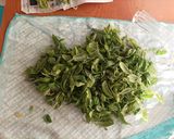 Foto del passaggio 1 della ricetta Pesto 🍃