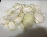 Foto del paso 1 de la receta: Salmón en salsa de cava con alcachofa y champiñones