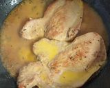 Foto del paso 2 de la receta: Suprema de pavita al ajo, cúrcuma y limón 😋