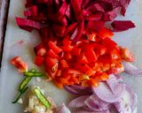 A picture of step 1 of Beetroot khichdi.