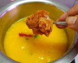 A picture of step 4 of Fajeto (Gujarati Mango Kadhi).