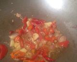 Foto langkah ke 4 dari resep Tumis tahu sawi putih.