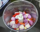 Foto langkah ke 4 dari resep Frozen Food Ayam Bacem Kuning Simple.