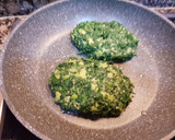 Foto del paso 7 de la receta: Hamburguesas de espinacas y aguacate