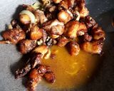 Foto langkah ke 3 dari resep Ayam Goreng Mentega.