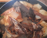 Foto langkah ke 4 dari resep Mangut Kepala Ikan Manyung Asap Khas Juwana Pati.