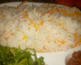 Carrot Rice, Fried Plantain, Letuce Salad Wid Beef Saucematakin girki8 hoto