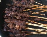 Foto langkah ke 5 dari resep Sate daging sapi.