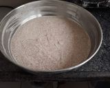 A picture of step 3 of Ragi Dosa Sandwich Pizza.