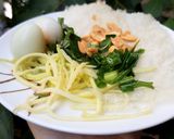 Hình bước làm 3 của món Bánh tráng trộn chiên giòn mỡ hành