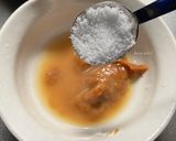 Foto del passaggio 4 della ricetta Polpo e porro con vinaigrette al miso 🇯🇵🥢🐙