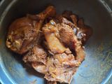 मालवणी चिकन ग्रेव्ही आणि जिरा मसाला राईस