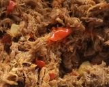A picture of step 1 of Beef mixed meat with onion.