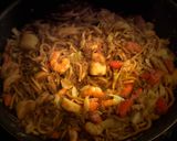 A picture of step 7 of Miki Bihon Pancit.