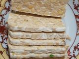 Lalapan terong lauk tempe tepung