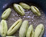 A picture of step 2 of Potol Misti / Parwal Mithai.