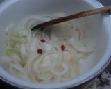 Foto del paso 1 de la receta: Mermelada de cebolla, tomate cherry y chile piquín a la mexicana las correa. México
