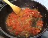 Une image de l'étape 9 de Pavés de saumon aux tomates, oignon de roscoff et jus citronné.