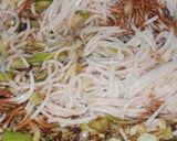 चाऊमिन (chowmein recipe in hindi) रेसिपी चरण 3 फोटो