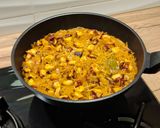 Foto del paso 6 de la receta: Sartén de fideos con pulpo