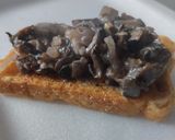 Foto del paso 9 de la receta: Salsa🍄‍🟫de champiñones🥙cremosa🥯🧄🧅