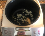 Foto del paso 2 de la receta: Fideuá de chichas Multicook Pro Tefal