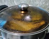 Foto langkah ke 4 dari resep Ayam Goreng Lengkuas Metode Kukus Bumbu Marinasi Instan.
