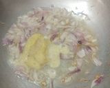 A picture of step 2 of Pav bhaji.