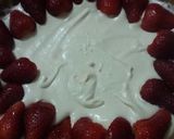 Foto del paso 5 de la receta: Tarta de frutillas con crema!!!