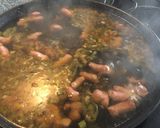 Foto del paso 3 de la receta: Arroz con salchichas y espárragos trigueros