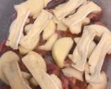 Almás-Diós-Camembert sajtos csirkecomb 🍗🧀🍎 recept fázis 3 fotója