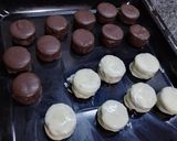 Foto del paso 8 de la receta: Bocaditos de dulce de leche 🤩☕