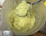 A picture of step 2 of Garlic paste.