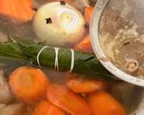 Hình bước làm 4 của món Món Pháp Blanquette De Veau - Thịt Bê Hầm Cà Rốt Nấm Phủ Sốt Bơ Trứng