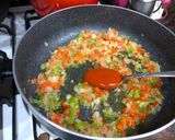 Foto del paso 3 de la receta Alas de pollo en salsa a la hortelana