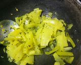 પપૈયા નો સંભારો (Papaya Sambharo Recipe in Gujarati) રેસીપી સ્ટેપ2ફોટો