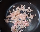 A picture of step 2 of Spicy Minced Chicken Salad.
