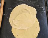 A picture of step 11 of Aloo Paratha.