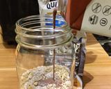 Foto langkah ke 4 dari resep Overnight Chocolate Cinnamon Oatmeal.