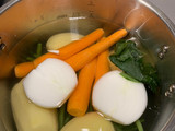 Caldo de verduras. Olla exprés