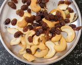 A picture of step 2 of Pineapple kesari.