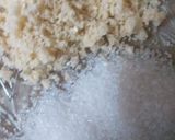 A picture of step 2 of Almond kheer.
