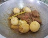 Foto langkah ke 2 dari resep Kare Daging  Sapi Telur Kol.