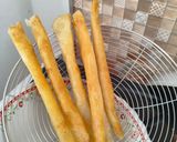 Foto langkah ke 6 dari resep Banana Rolls.