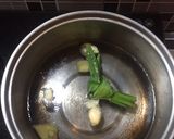 Foto langkah ke 1 dari resep Nasi Ayam Jamur (Kid’s Food).