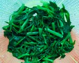 Foto langkah ke 2 dari resep Tumis kangkung.