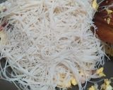 Foto langkah ke 4 dari resep Bihun Goreng ala Solaria.