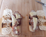Foto del paso 2 de la receta: Montadito de secreto y más